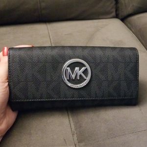 Michael Kors black wallet